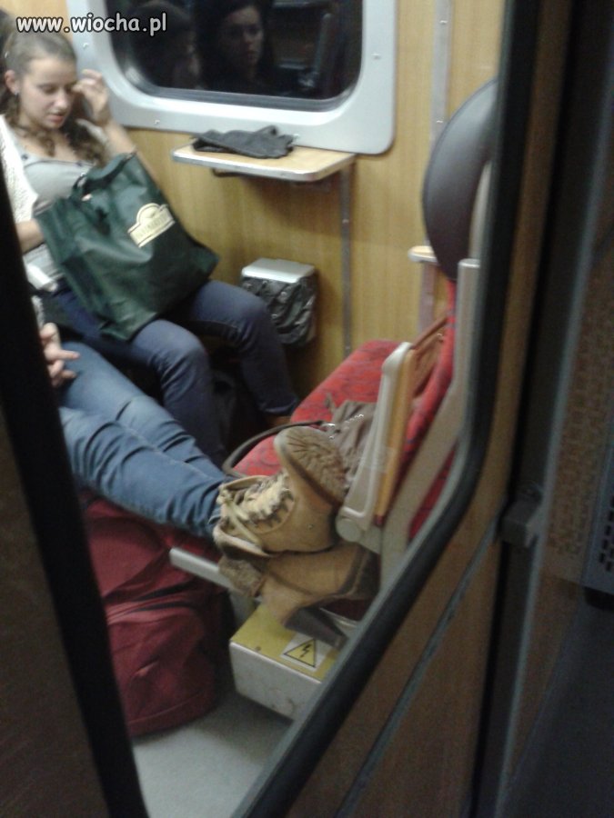 Połóż to swojemu staremu na desce rozdzielczej
