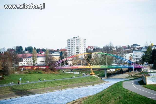 TĘCZOWY MOST!!! w RZESZOWIE..