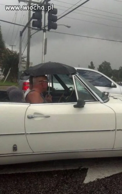 I'm driving in the rain