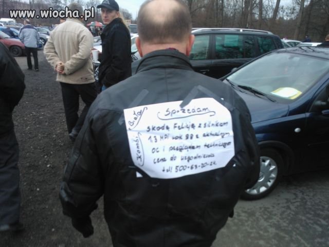 Giełda samochodowa i żywe ogłoszenie