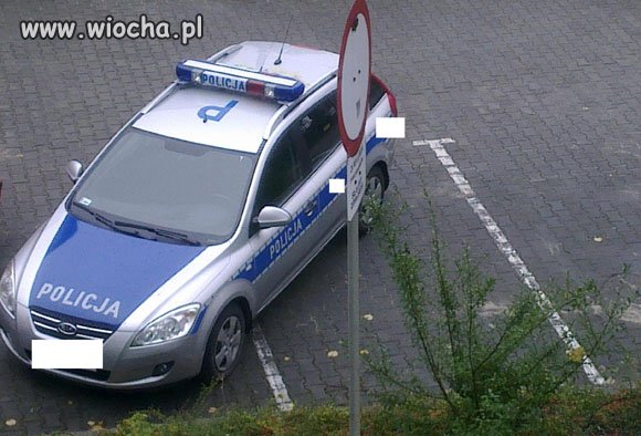 Tak parkuje władza.
