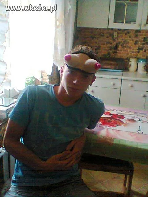 Mam na czole cyce