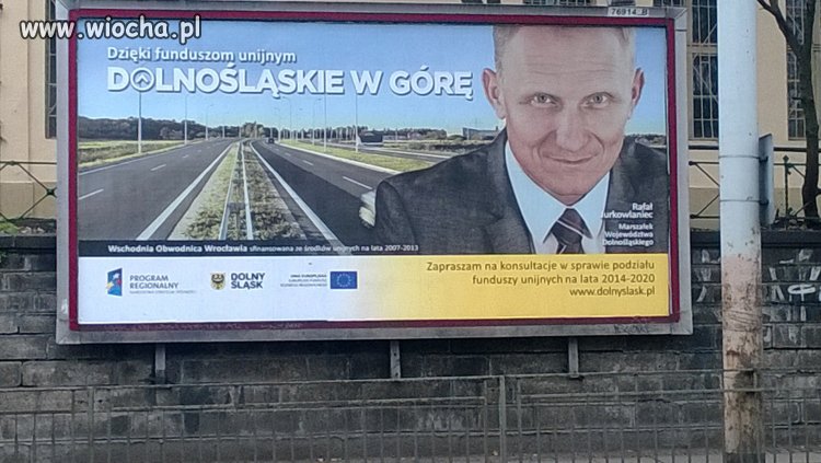 Wielki billboard w centrum Wrocławia