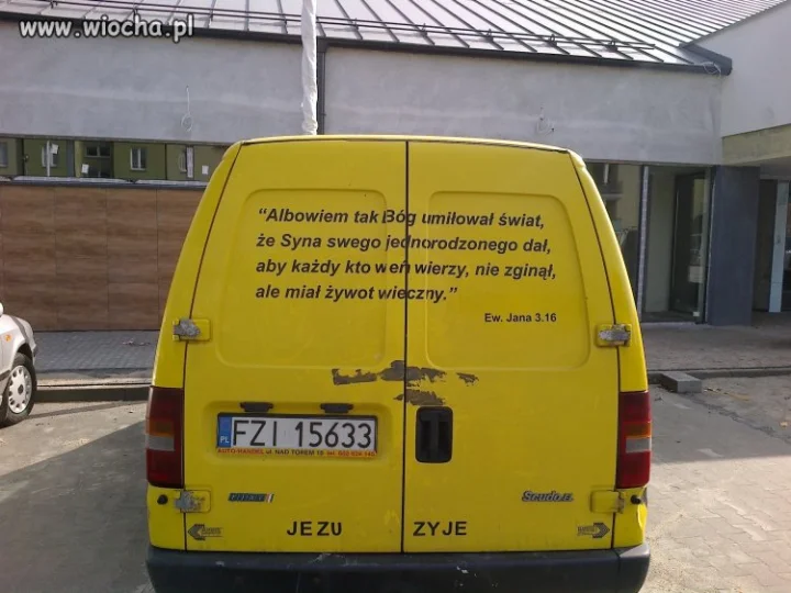 JEZU ZYJE
