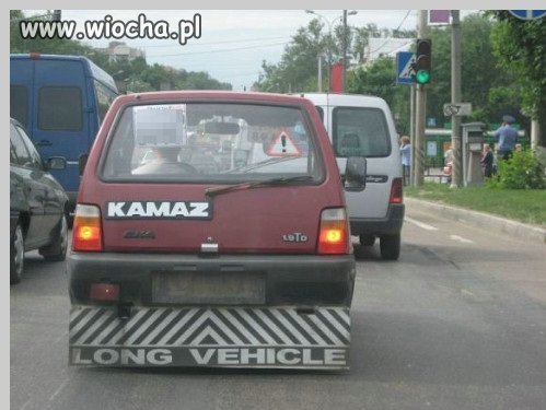 Kamazem jedzie