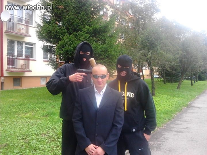 Osiedlowe gangsterskie porachunki 