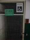 Wyjście Ewakuacyjne z toaletą niepełnosprawnych