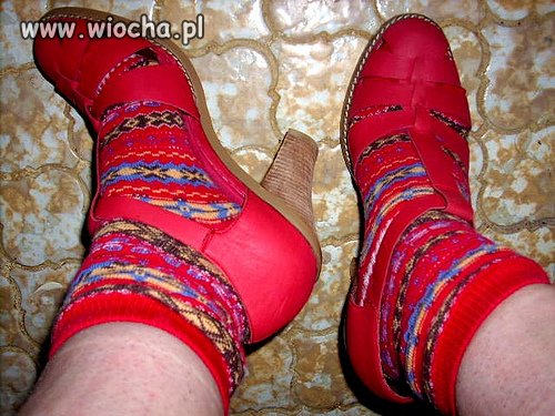 Sprzedam czerwone buty