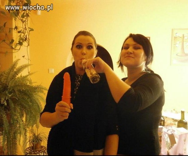 Takie tam z zabawką