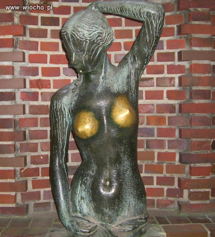 Posągi nie czują