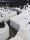 A u nas spadnie 5 cm i paraliż. Naszych drogowców 