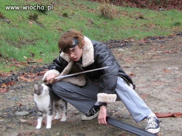 Mhrrroczny rycerz ze swoim tygrysem.