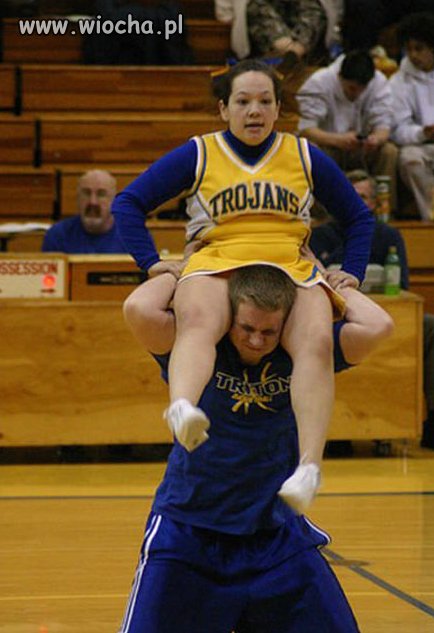 Cheerleaderka.
