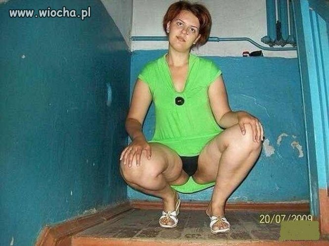 Pokażę krocze.