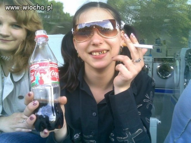 Papierosek i cola