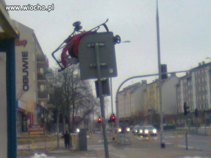 Ahhh te Olsztyńskie spacerki z dziećmi w wózkach..
