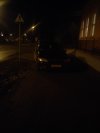 Tak miastowy parkuje na wsi.