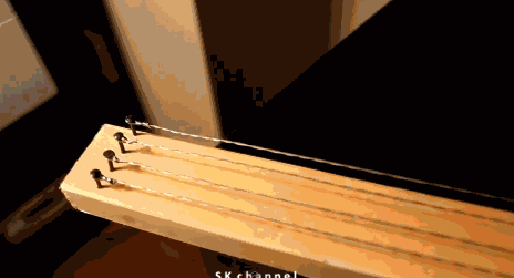 Gitara elektryczna domowej produkcji..