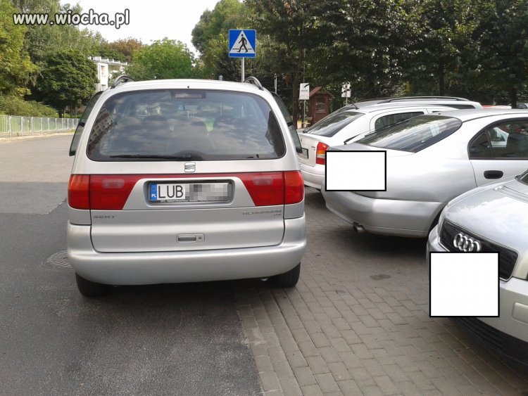 Parkowanie sknery Lublin ul Wallenroda 