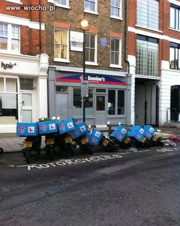 Jak Dominos to domino(s)