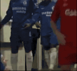 Mały kibic Chelsea 