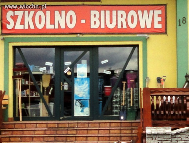 Łopatą do głowy