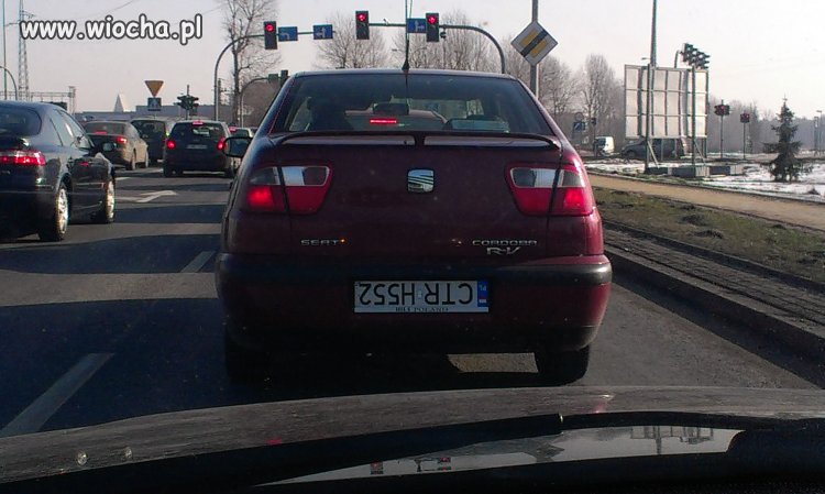 Coś tu nie gra...
