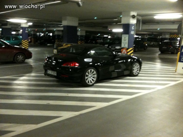 Nie ma miejsc parkingowych