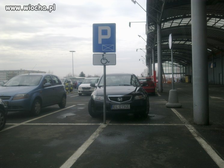 Kolejny mistrz parkowania LDZ
