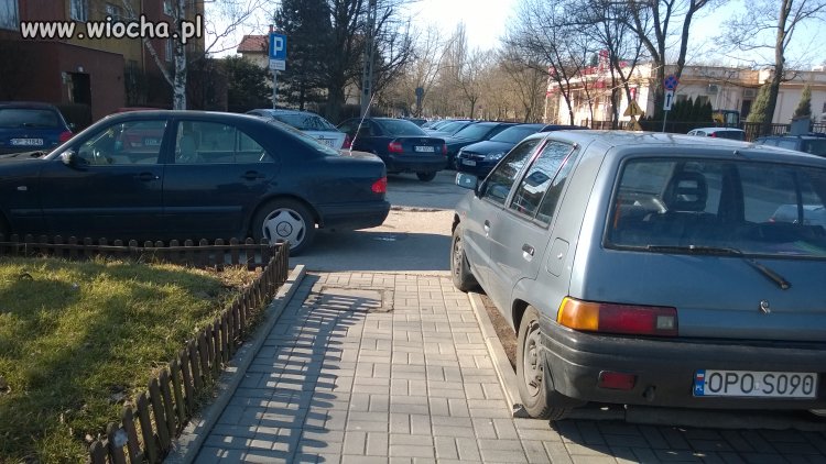 Po co ludziom chodnik?