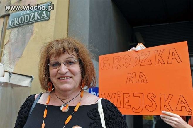 A cały ten cyrk przez to, że ktoś źle napisał... ↓