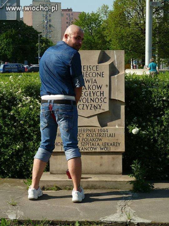 Postawa godna antyfaszysty..