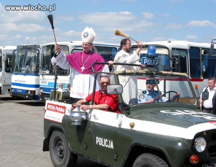 Interes kwitnie więc walimy na dwa baty...
