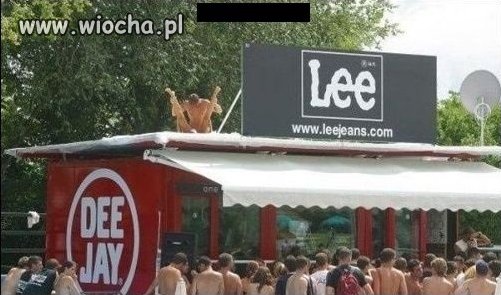 A na dachu