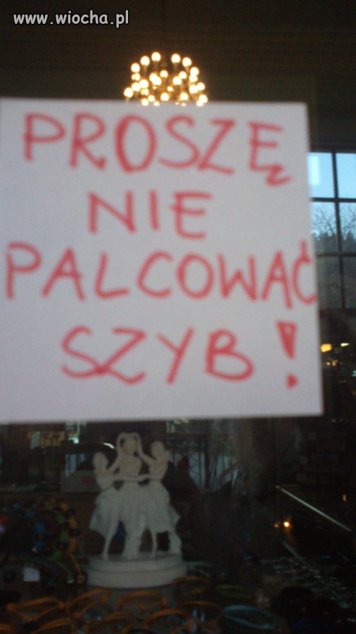 Palcowanie szyby