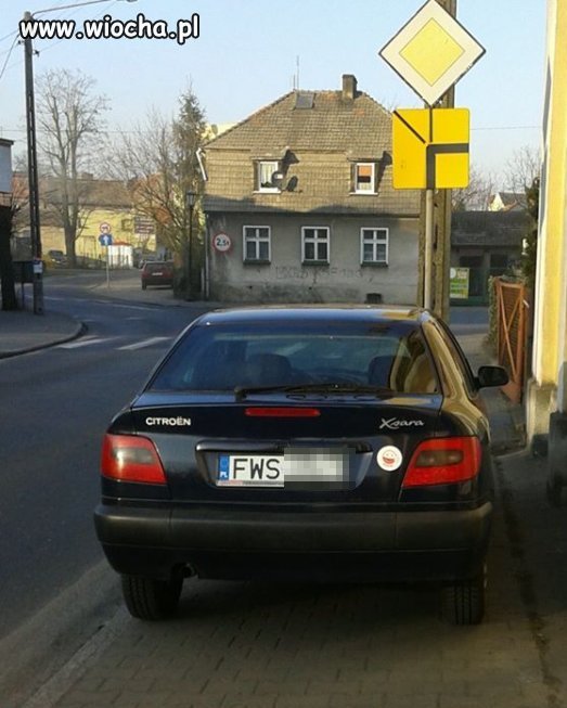 Mistrz parkowania w Sławie.