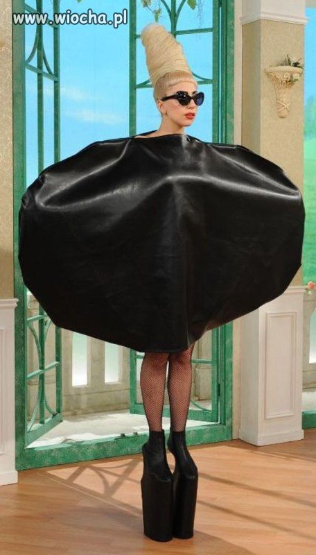 Lady Gaga ..