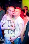 A mówią, że tylko dziewczyny robią dzióbek 