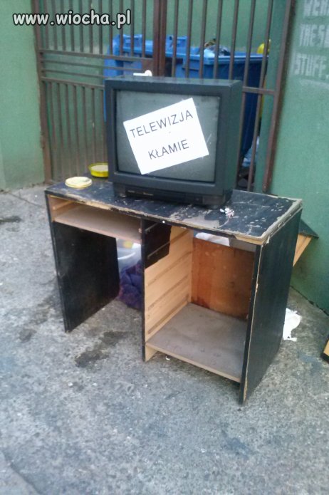 Telewizja kłamie 