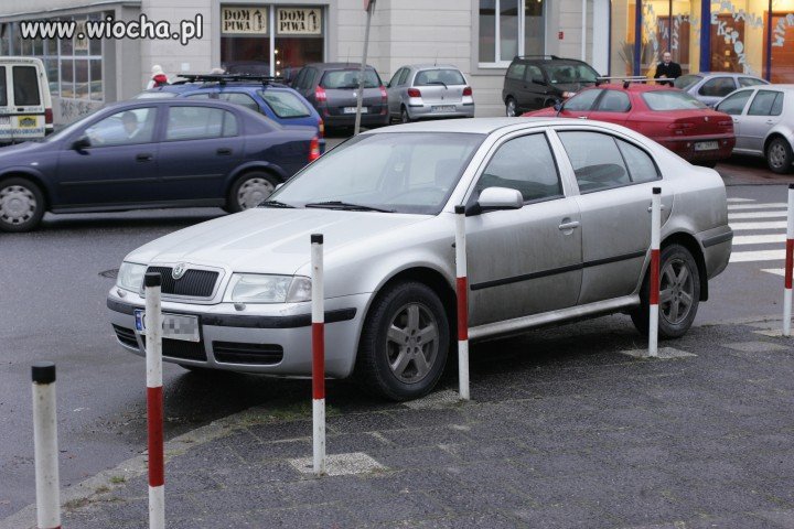 Mistrz parkowania...