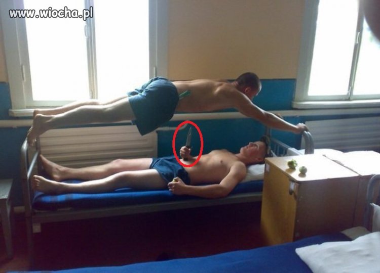 Zabawy z nożami