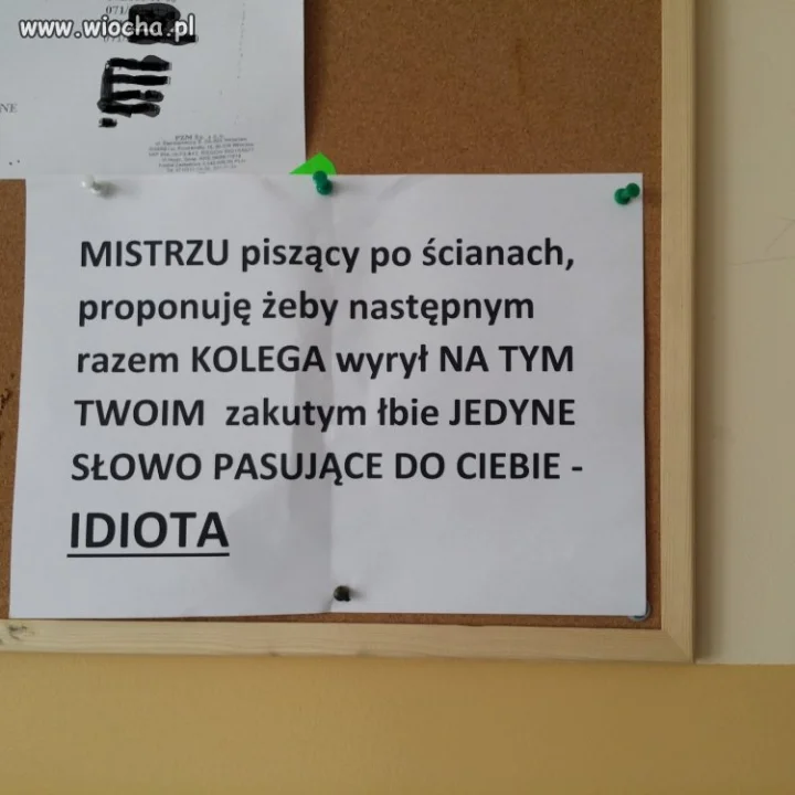 Dwa dni po odmalowaniu klatki schodowej