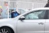 Minister edukacji wozi syna rządową limuzyną do szkoły 