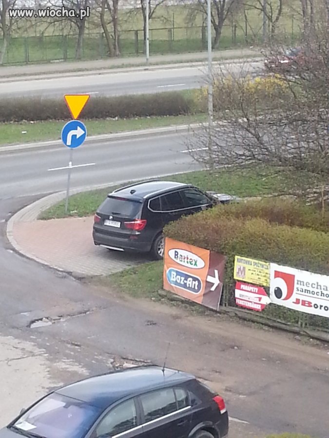 Bo mam BMW i chodnik jest dla mnie...