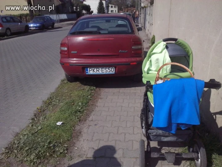 Kolejny mistrz parkowania