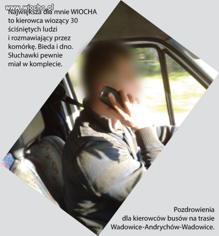 Kierowca busa rozmawiający przez komórkę