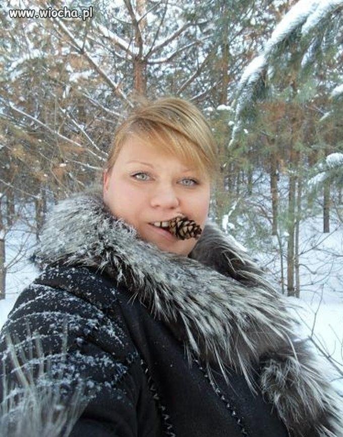 Zimowe z szyszką 