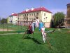 Na placu zabaw z dzieckiem