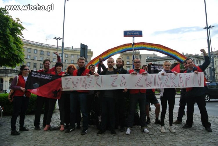 Rzygam już tą tęczą 