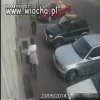 Gdańsk. Policja szuka napastnika co skopał kobietę.